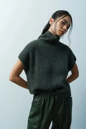 JACK TURTLE NECK SWEATER VEST