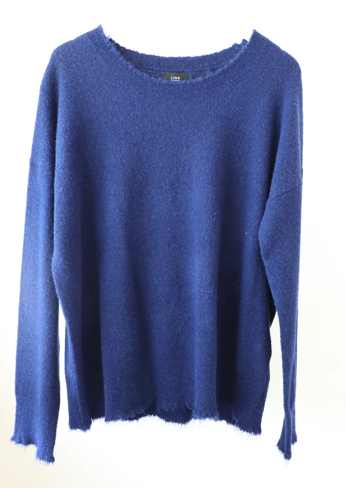 Line - Abigail in Sapphire