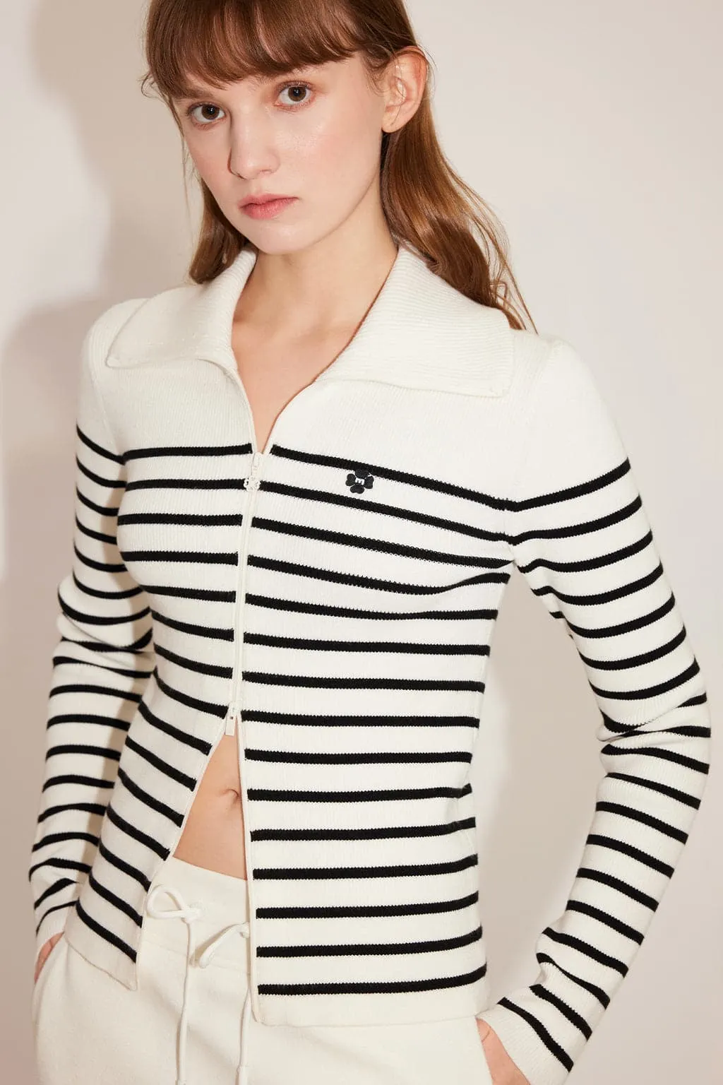 Soft Elastic Slim Zippered Stand Collar Woolen Jacket